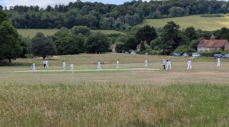 Bradenham Cricket Club match vs Haddenham CC Cherwell League.